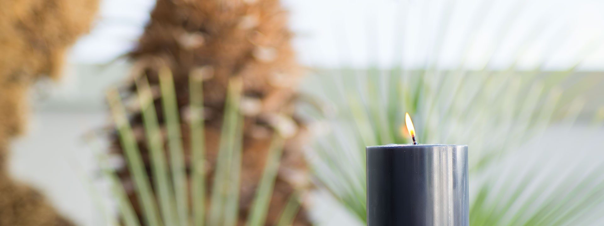 086909 023 s zylinderkerze shine schwarz ean summer memories 02 web