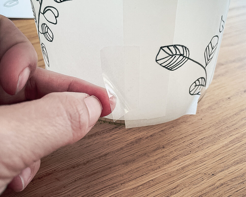05 Papier anheften 02