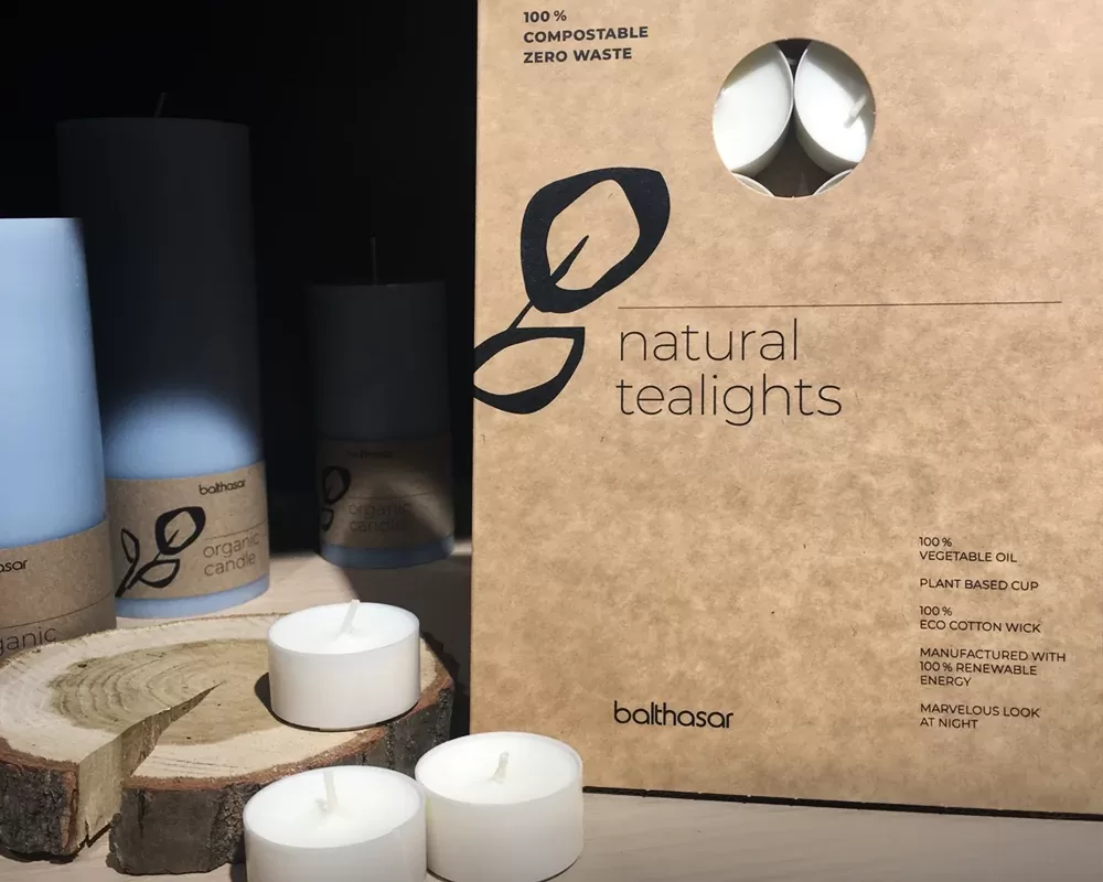 S062152 012 Natural Tealights