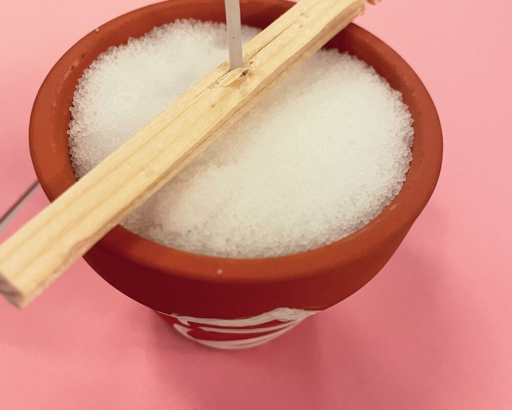 Töpfe mit Paraffin auffüllen Citronella 06