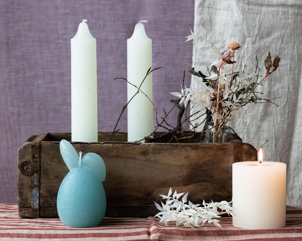 Balthasar kerze hase petrol s 092300 ean ostern 2025 02 web