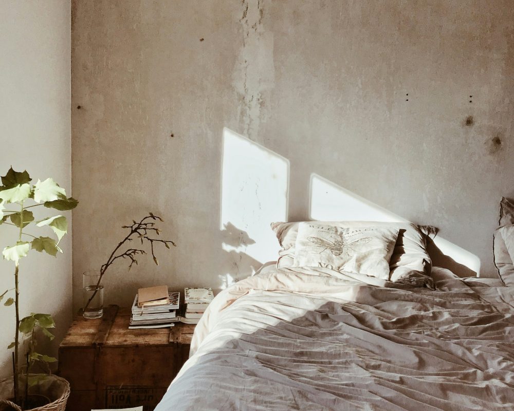 Nine koepfer O Zifl Zqq0 N0 unsplash