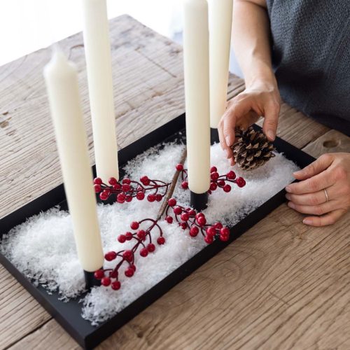 Adventsgesteck diy weihnachten vorbereitung kunstschnee