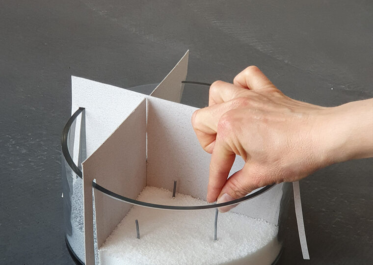 Kerzensand Dochte setzen